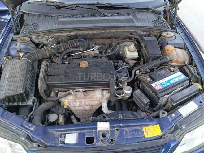 Opel Vectra 1996, 331,000 km - 1.8 l - Sumqayıt