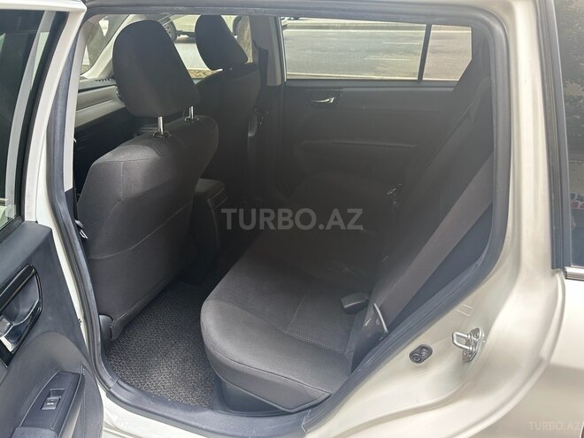 Toyota Corolla Fielder 2017, 147,000 km - 1.5 l - Bakı