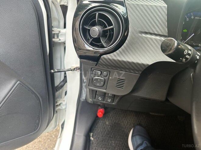 Toyota Corolla Fielder 2017, 147,000 km - 1.5 l - Bakı
