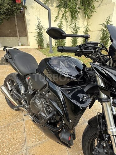 Honda CB650R 2012, 5,700 km - 0.6 l - Bakı