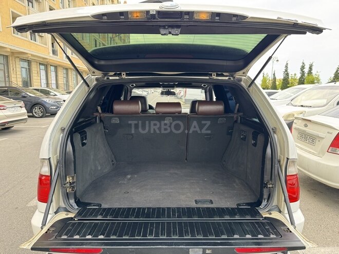 BMW X5 2003, 289,000 km - 4.4 л - Bakı
