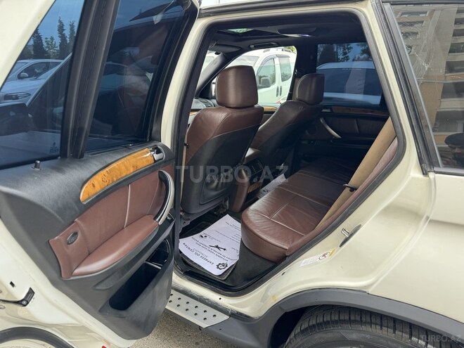 BMW X5 2003, 289,000 km - 4.4 л - Bakı