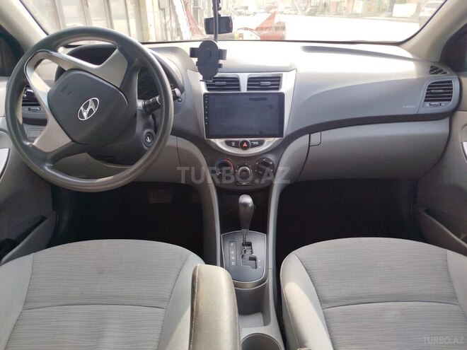 Hyundai Accent 2015, 134,242 km - 1.6 l - Bakı