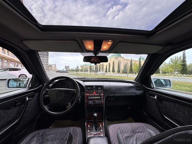 Mercedes C 200-18