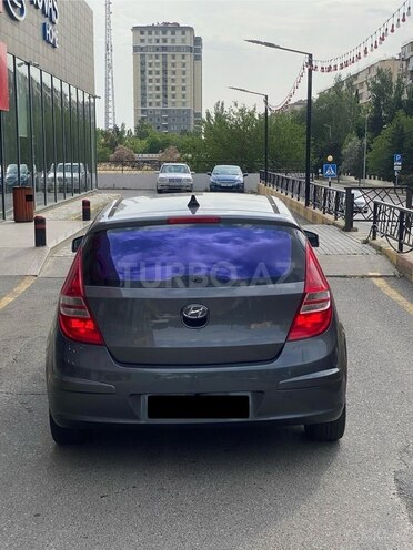 Hyundai i30 2010, 137,700 km - 1.4 л - Bakı