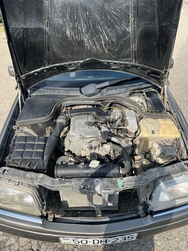 Mercedes C 180 1995, 280,000 km - 1.8 l - Hacıqabul