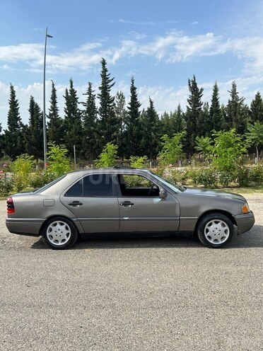 Mercedes C 180 1995, 280,000 km - 1.8 l - Hacıqabul