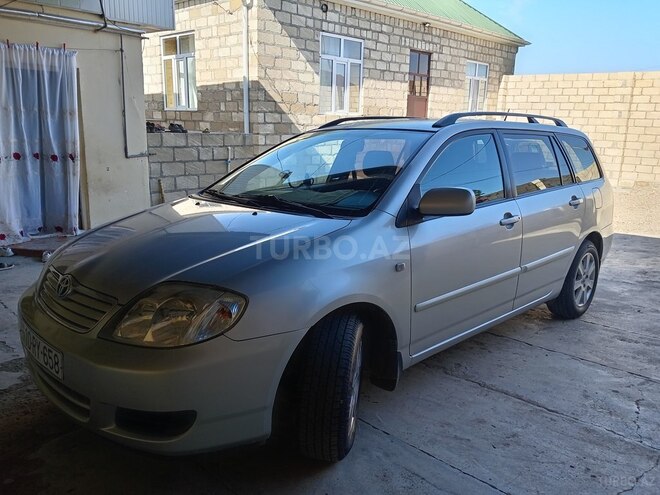 Toyota Corolla 2005, 217,000 km - 1.4 l - Tovuz