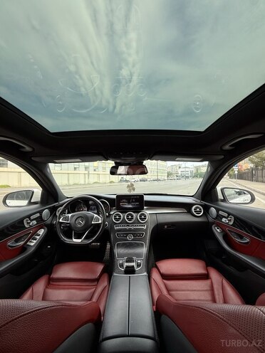 Mercedes C 300-7