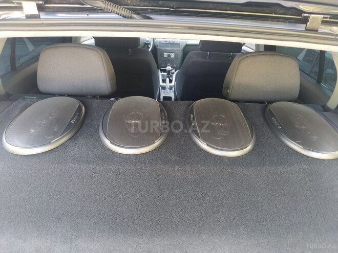 Opel Astra 2006, 223,400 km - 1.4 l - Şəmkir