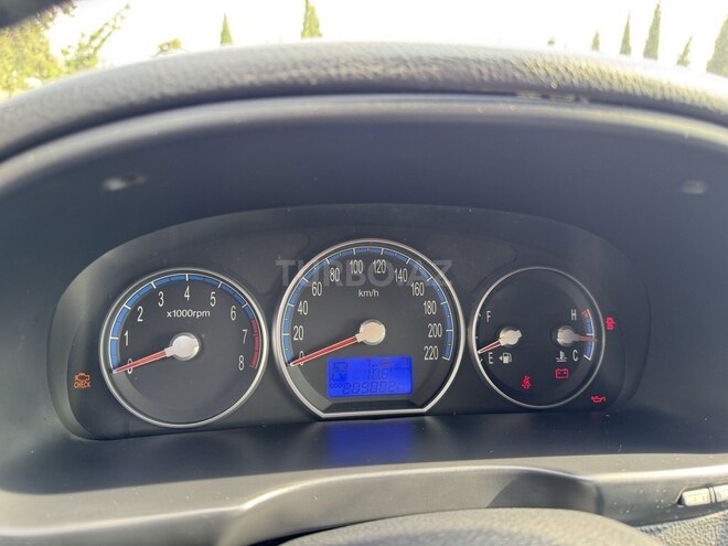 Hyundai Santa Fe 2009, 209,000 km - 2.7 л - Şirvan