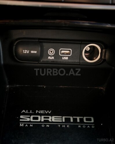 Kia Sorento-17