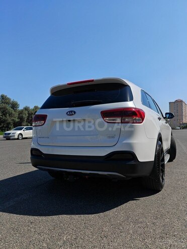 Kia Sorento-6