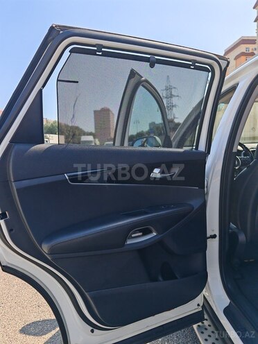 Kia Sorento-18