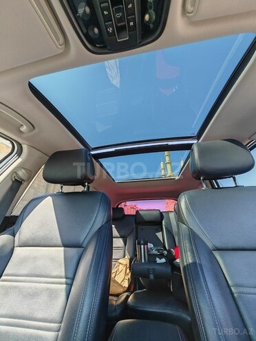Kia Sorento-14