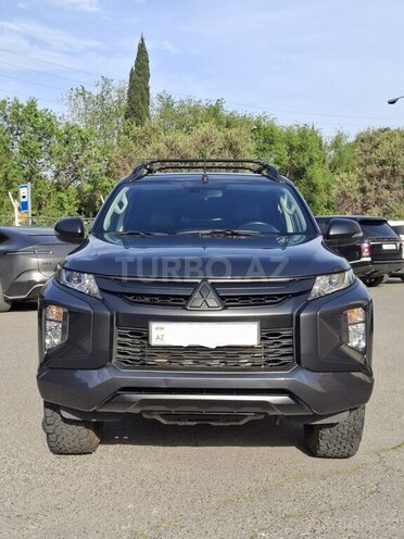 Mitsubishi L200 2021, 97,000 km - 2.4 л - Bakı