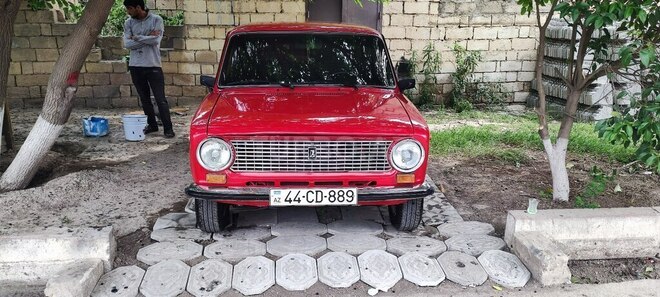 LADA (VAZ) 21011 1982, 92,320 km - 1.3 л - Salyan