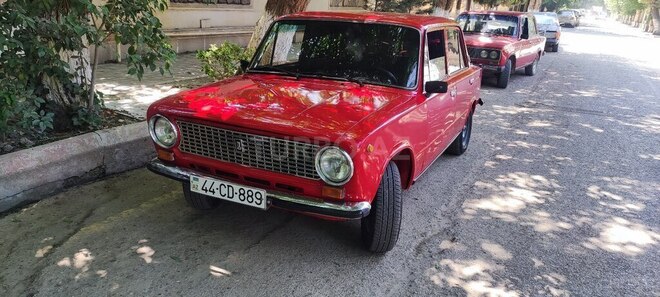 LADA (VAZ) 21011 1982, 92,320 km - 1.3 л - Salyan
