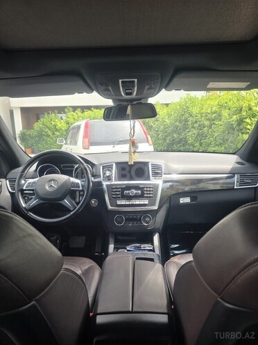 Mercedes ML 350 4MATIC-5