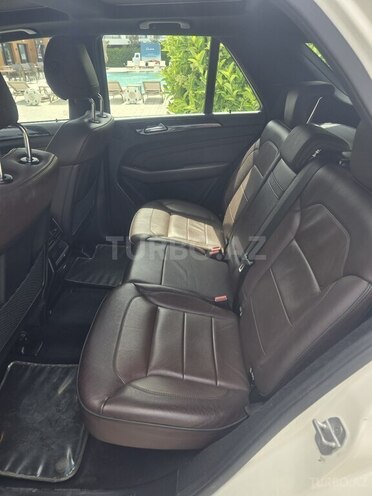 Mercedes ML 350 4MATIC-8