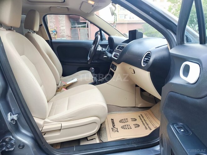 MG 3 2011, 315,000 km - 1.5 l - Sumqayıt