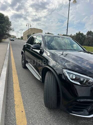 Mercedes GLC 300-8