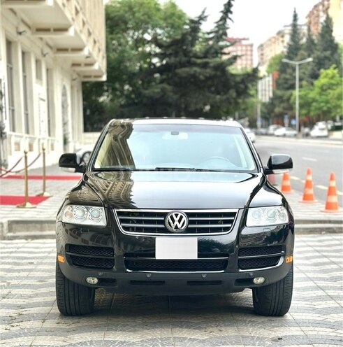 Volkswagen Touareg 2005, 201,600 km - 3.2 l - Bakı