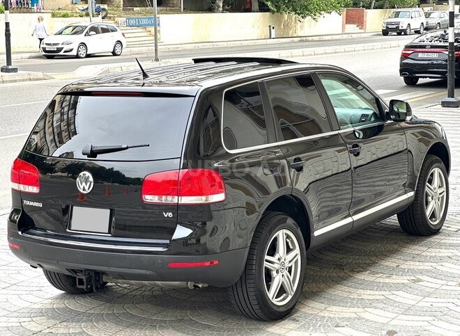 Volkswagen Touareg 2005, 201,600 km - 3.2 l - Bakı