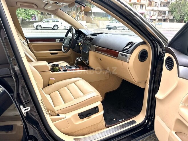 Volkswagen Touareg 2005, 201,600 km - 3.2 l - Bakı