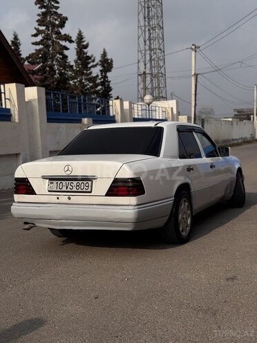 Mercedes E 250 1994, 400,000 km - 2.5 l - Bakı