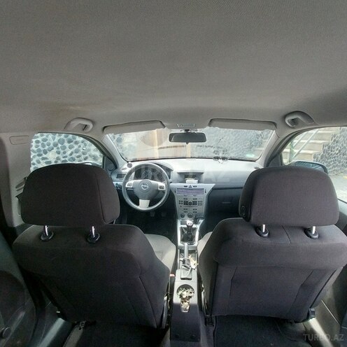 Opel Astra 2009, 216,000 km - 1.4 l - Xaçmaz