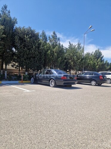 BMW 735 1998, 378,000 km - 3.5 l - Bakı