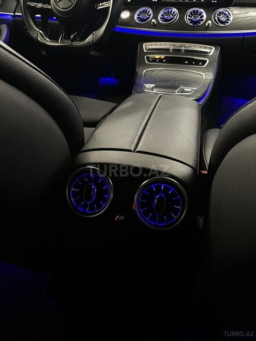 Mercedes E 200 2021, 68,000 km - 2.0 л - Bakı