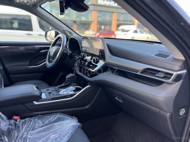 Toyota Highlander-9