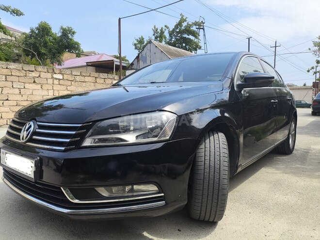 Volkswagen Passat 2011, 451,600 km - 1.8 l - Bakı