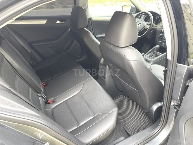 Volkswagen Jetta 2017, 112,976 km - 1.4 l - Bakı