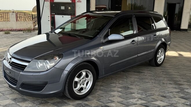 Opel Astra 2005, 302,000 km - 1.3 l - Biləsuvar