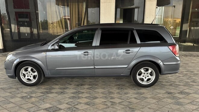 Opel Astra 2005, 302,000 km - 1.3 l - Biləsuvar