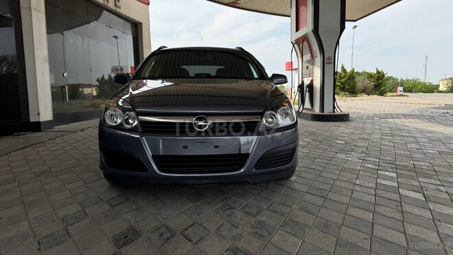 Opel Astra 2005, 302,000 km - 1.3 l - Biləsuvar