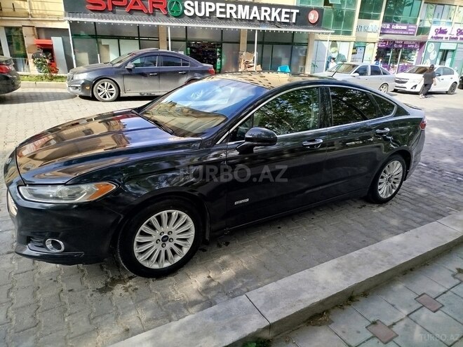 Ford Fusion (North America) 2014, 130,000 km - 2.0 л - Bakı