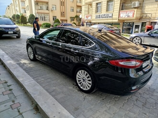 Ford Fusion (North America) 2014, 130,000 km - 2.0 л - Bakı