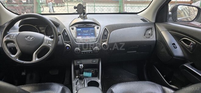 Hyundai ix35 2014, 198,000 km - 2.0 l - Bakı