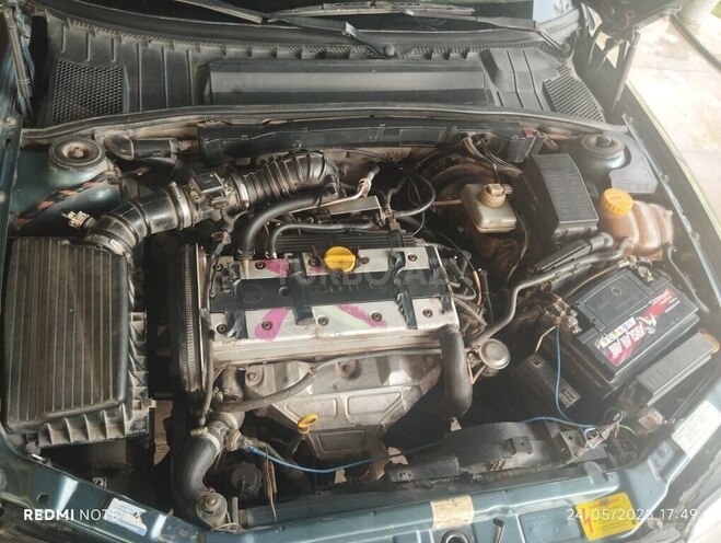 Opel Vectra 1998, 400,000 km - 2.5 l - Saatlı