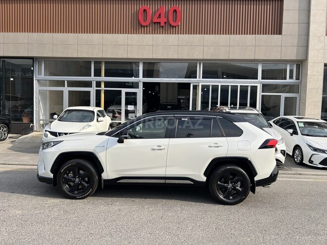 Toyota RAV4 2021, 41,940 km - 2.5 l - Bakı