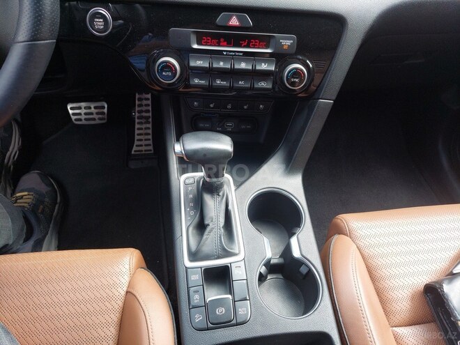 Kia Sportage 2015, 195,000 km - 2.0 l - Bakı