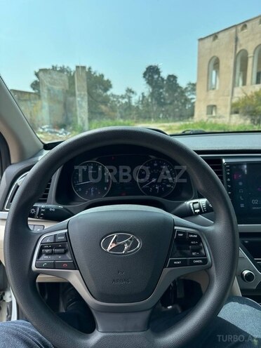 Hyundai Elantra 2018, 96,561 km - 2.0 л - Bakı