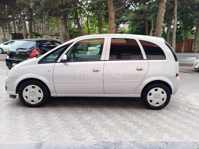 Opel Meriva-6
