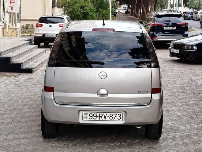 Opel Meriva-11