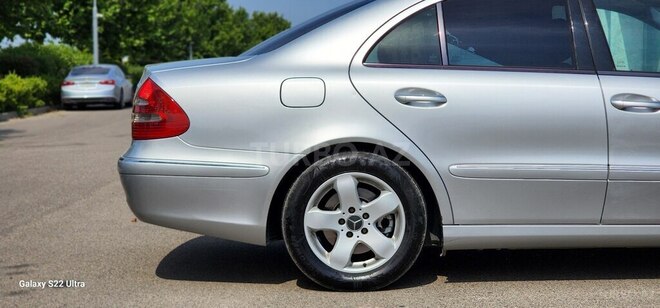 Mercedes E 220 d 2006, 358,400 km - 2.2 l - Bakı