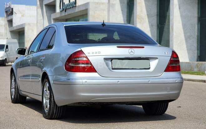 Mercedes E 220 d 2006, 358,400 km - 2.2 l - Bakı